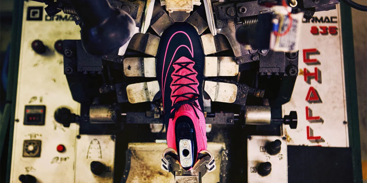 post card Making-of-nike-tech-craft-pack (9).webp